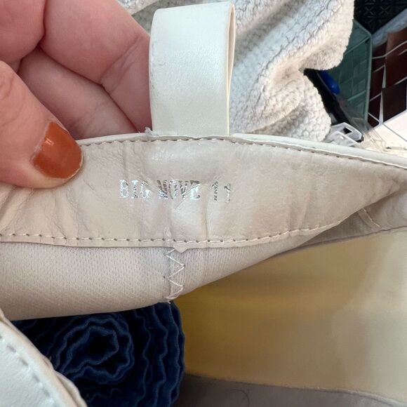 Fashion Nova Nude Big Moves Chelsea Lug Sole Knee High Boots Size 11 - Picture 8 of 11